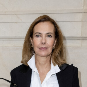 Carole Bouquet au Front Row du 2ème défilé Chanel Haute-Couture Automne-Hiver 2021/22 au musée Galliera à Paris, France, le 6 juillet 2021. © Olivier Borde/Bestimage 