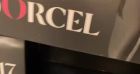Karine Le Marchand reçois un cadeau coquin de Marc Dorcel, le 15 décembre 2021