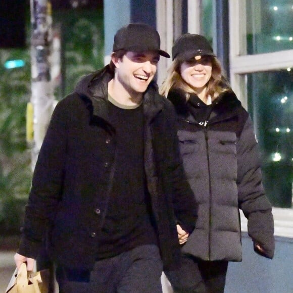 Exclusif - Robert Pattinson et Suki Waterhouse ont fait une nouvelle rare apparition publique à deux.