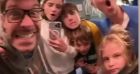 Elodie Gossuin et Bertrand Lacherie célèbrent les 14 ans de Jules et Rose, le 21 décembre 2021