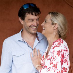 Elodie Gossuin et son mari Bertrand Lacherie au village lors des internationaux de France à Roland Garros. © JB Autissier / Panoramic / Bestimage