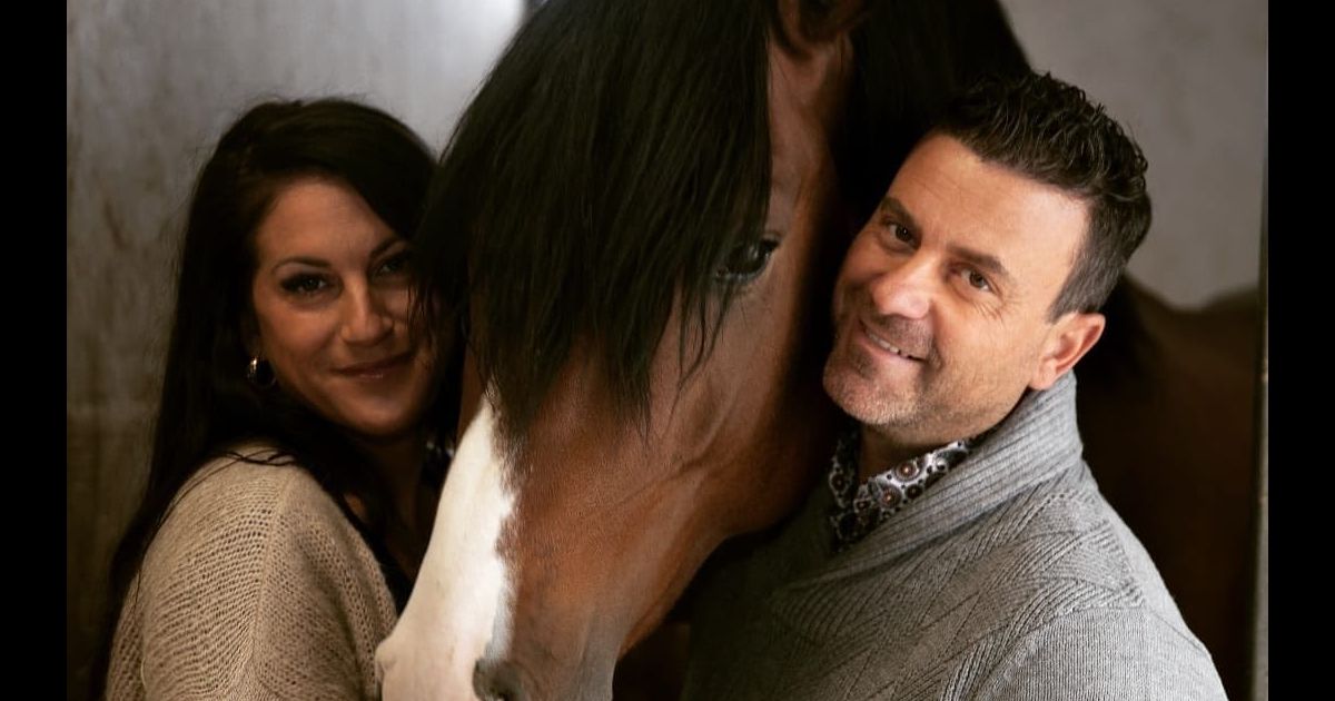 Tres Bientot Vincent Et Justine L Amour Est Dans Le Pre Annoncent Une Grande Nouvelle Purepeople