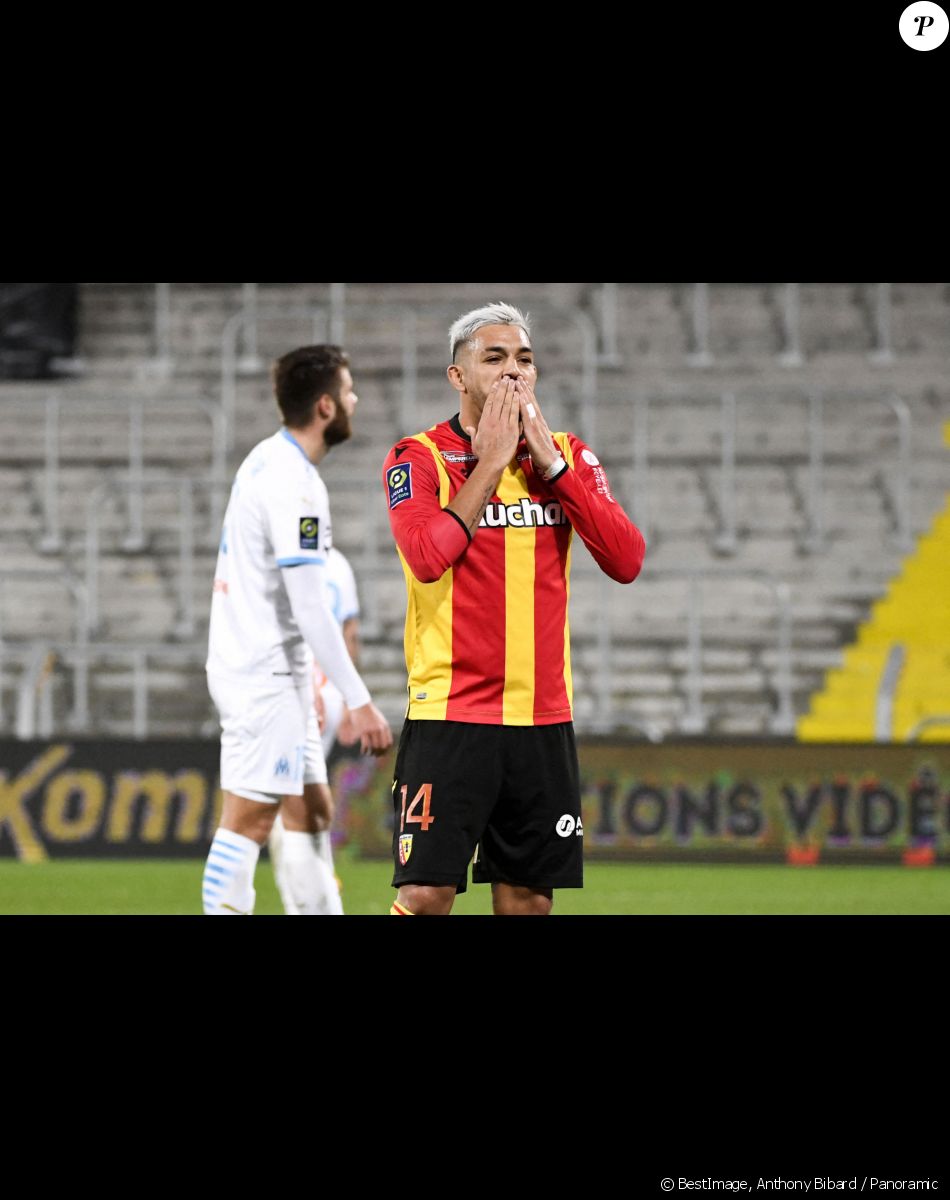Facundo Medina - L'OM, dans la tourmente, fait match nul (2 - 2) face à Lens, le 3 février 2021 à Lens. © Anthony Bibard / Panoramic / Bestimage