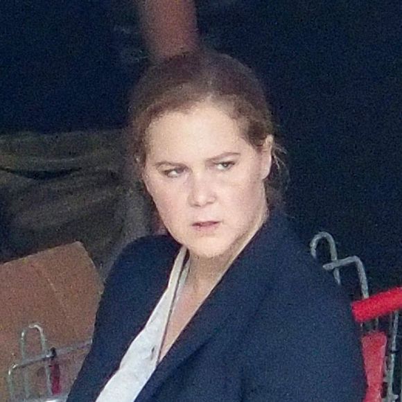 Amy Schumer sur le tournage de la série "Life & Beth" dans le quartier de Manhattan à New York. Le 28 avril 2021.