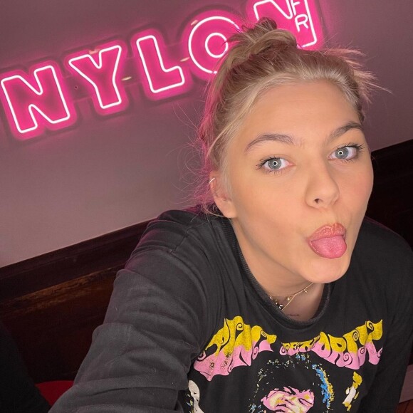 Louane sur Instagram. Le 15 décembre 2021.