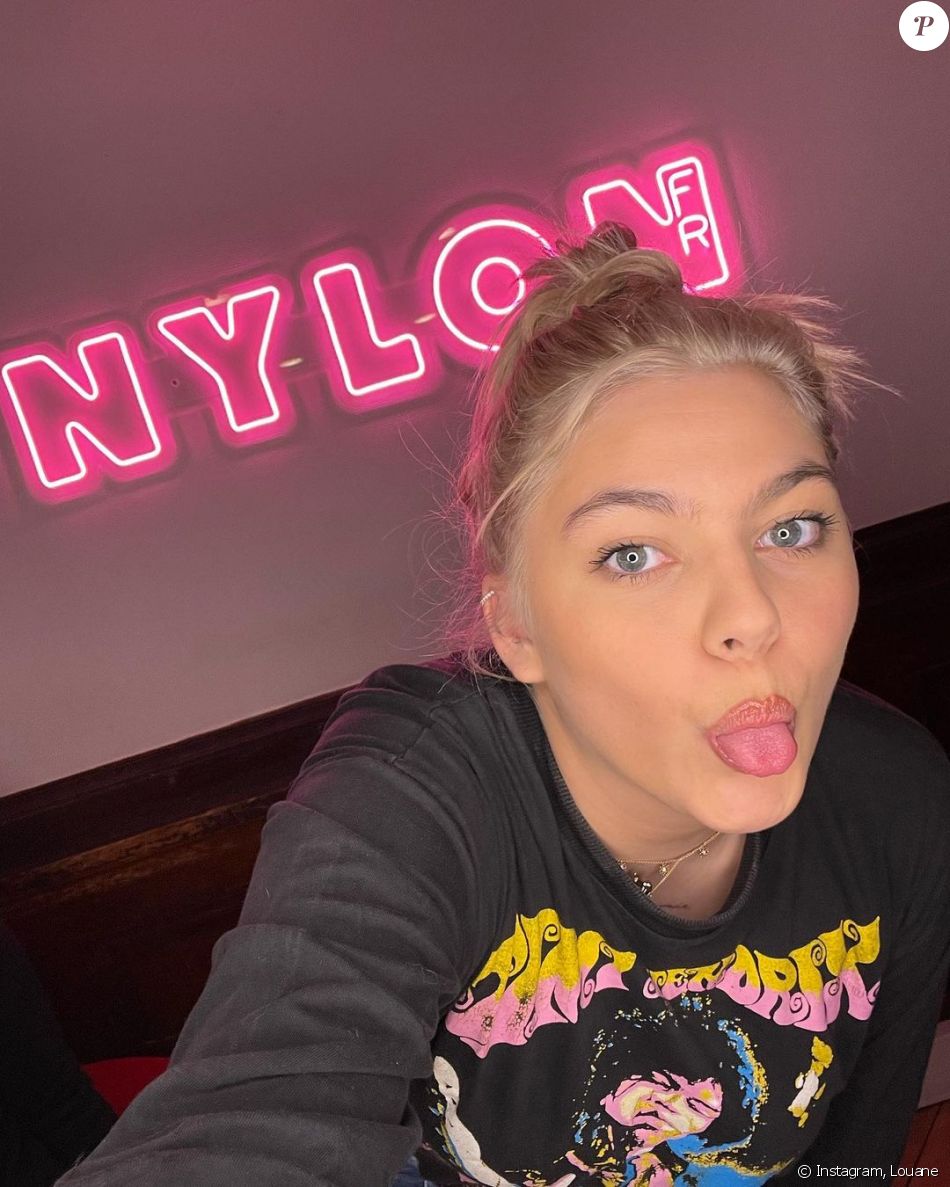 Louane Sur Instagram. Le 15 Décembre 2021. - Purepeople