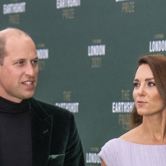 Le prince William, duc de Cambridge et Catherine (Kate) Middleton, duchesse de Cambridge - Première cérémonie de remise des prix Earthshot au Palace Alexandra à Londres le 17 octobre 2021.