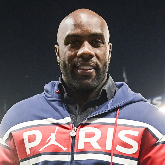 Teddy Riner - T.Riner donne le coup d'envoi du match et le PSG célèbre les médailles olympiques et paralympiques françaises remportées aux derniers Jeux Olympiques de Tokyo. Paris. © JB Autissier / Panoramic / Bestimage