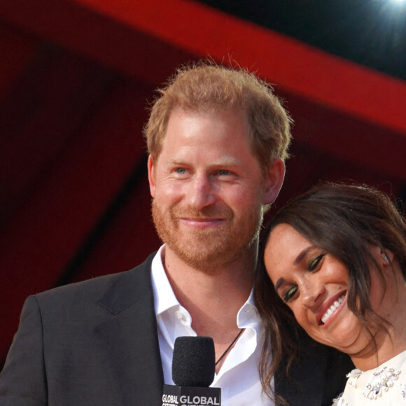 Le prince Harry, duc de Sussex et Meghan Markle sur la scène du "Global Citizen Live Festival" à Central Park à New York, le 25 septembre 2021.