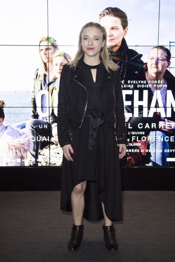 Léa Carne assiste à l'avant-première du film Ouistreham au cinéma UGC Ciné Cité Les Halles. Paris, le 6 janvier 2022.