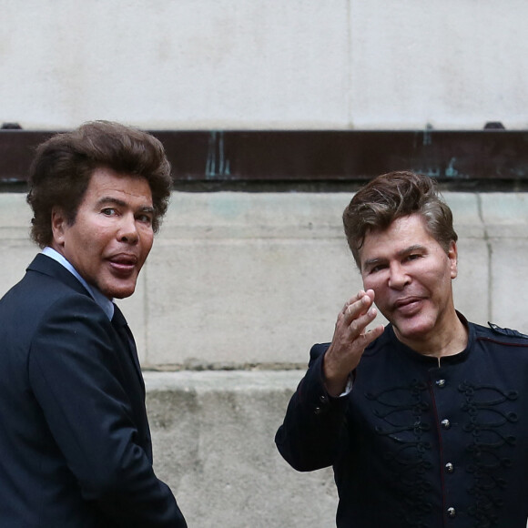 Igor et Grichka Bogdanoff (Bogdanov) - Mariage religieux de Michel Legrand et de Macha Méril en la cathédrale Saint-Alexandre-Nevsky de Paris, le 18 septembre 2014.