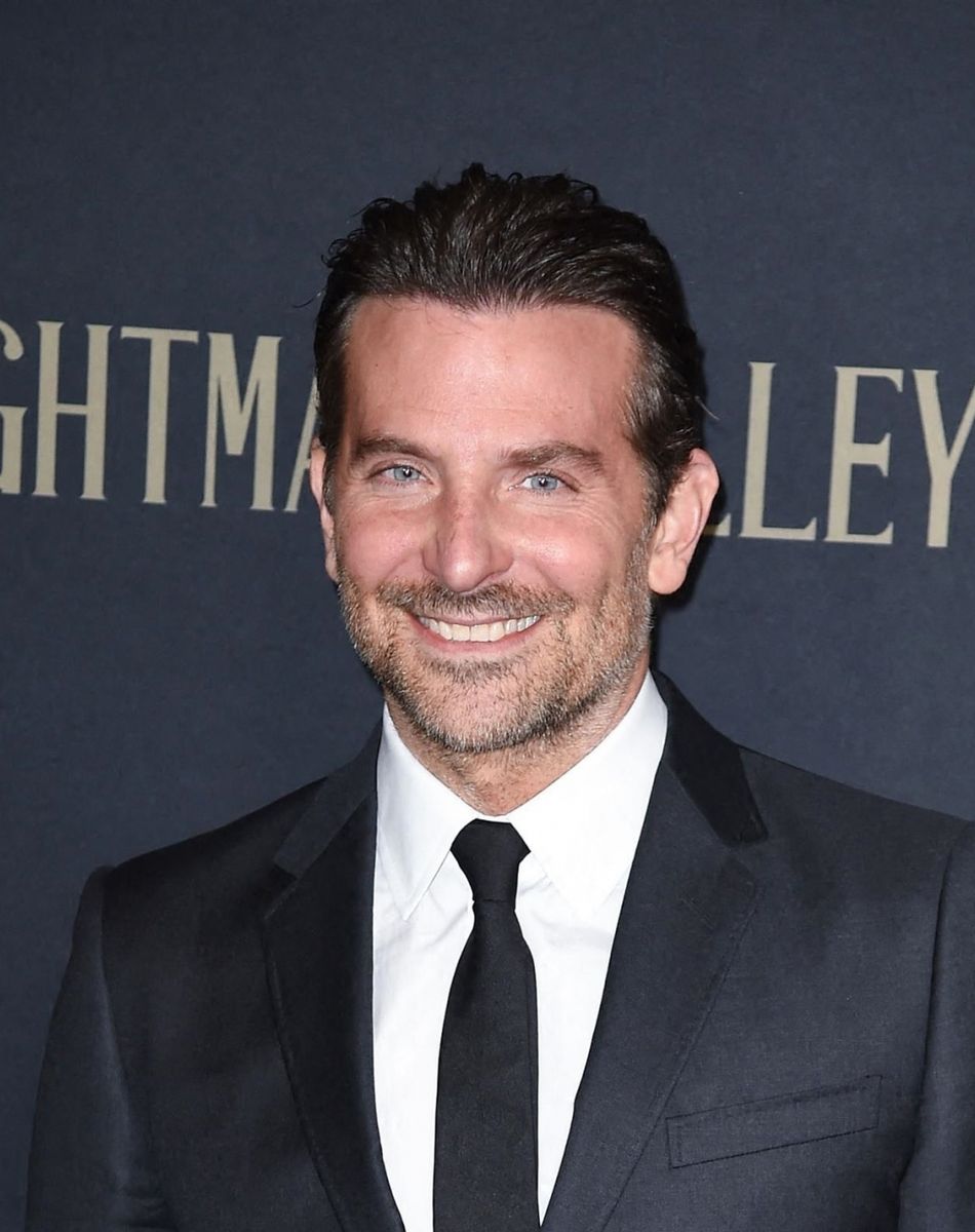 Bradley Cooper - Première du film "Nightmare Alley" au Alice Tully Hall à New York.