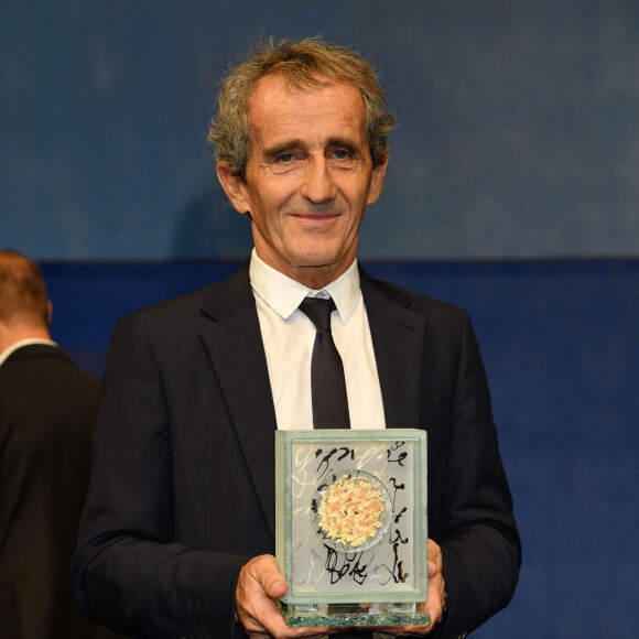 Alain Prost, récompensé pour l'ensemble de sa carrière, Prix de la légende 2019, durant la soirée des Sportel Awards 2019 au Grimaldi Forum à Monaco le 22 octobre 2019. Les Sportel Awards visent à récompenser les plus belles images de sport de l'année dans le cadre du Sportel qui est un salon international du sport et des médias qui se déroule sur 3 jours en Principauté. © Bruno Bebert/Bestimage