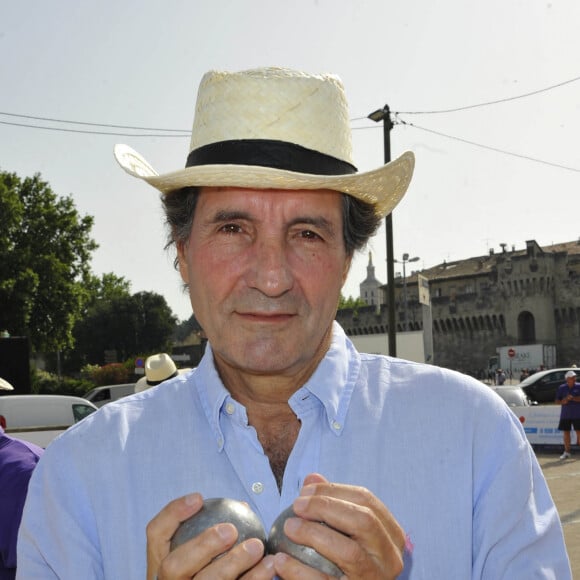 Jean-Jacques Bourdin - Concours de pétanque à Avignon, le 30 juin 2012.