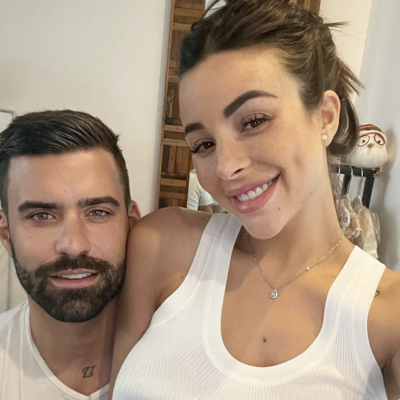 Vincent Queijo et sa fiancée Rym Renom sont devenus les parents d'un deuxième enfant - Instagram