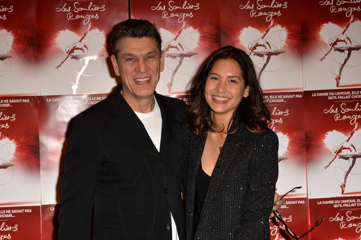 Vidéo Marc Lavoine et sa compagne Line Papin au photocall de la