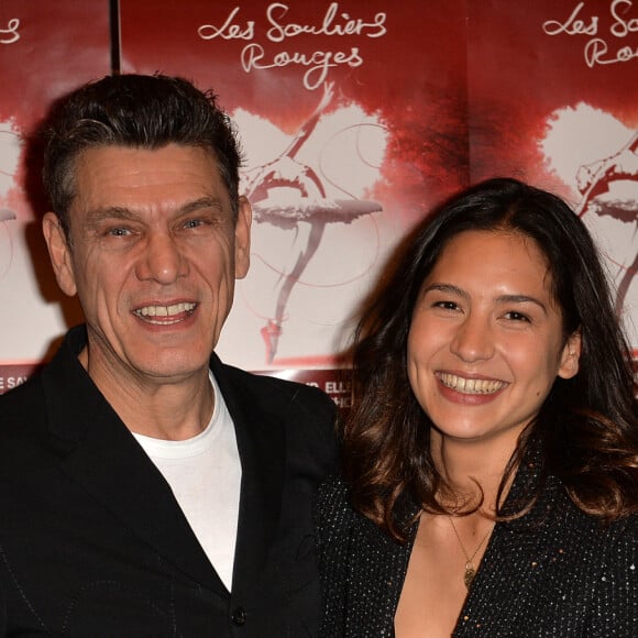 Marc Lavoine et sa compagne Line Papin au photocall de la générale de presse du spectacle musicale "Les Souliers Rouges" aux Folies Bergères à Paris, France, le 4 février 2020. © Veeren/Bestimage 