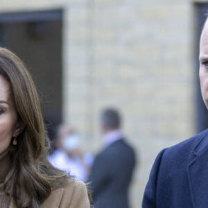 Le prince William, duc de Cambridge, et Catherine (Kate) Middleton, duchesse de Cambridge, lors d'une visite à l'hôpital communautaire de Clitheroe, dans le Lancashire