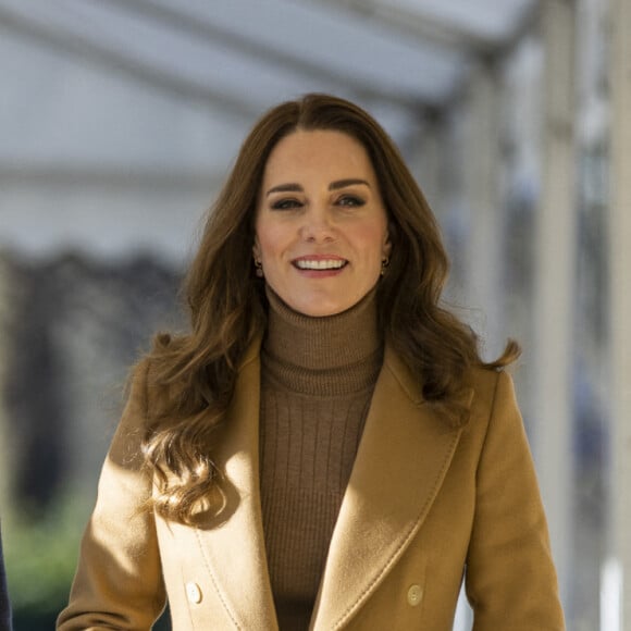 Le prince William, duc de Cambridge, et Catherine (Kate) Middleton, duchesse de Cambridge, lors d'une visite à l'hôpital communautaire de Clitheroe