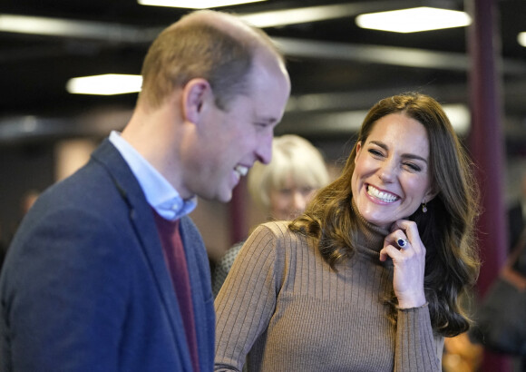 Le prince William, duc de Cambridge, et Catherine (Kate) Middleton, duchesse de Cambridge, rencontrent des bénévoles de l'Eglise "Church on The Street" à Burnley