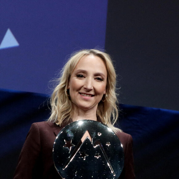 Audrey Lamy, Prix d'interprétation féminine lors de la clôture de la 25ème édition du Festival international du film de comédie de l'Alpe d'Huez, France, le 22 janvier 2022. © Dominique Jacovides/Bestimage 