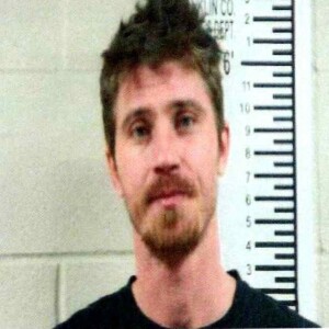 Exclusif - Le mugshot de Garrett Hedlund. Garrett Hedlund a été arrêté le 22 janvier à Winchester pour être en état d'ébriété sur la voie publique.