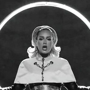 Images du vidéo-clip d'Adele "Oh My God".