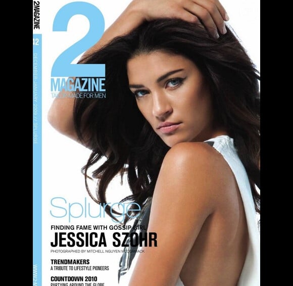 Jessica Szohr en couverture de 2 Magazine