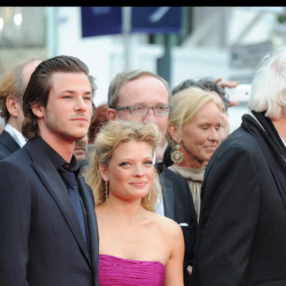 Gaspard Ulliel, Mélanie Thierry et Berttrand Tavernier - Montée des marches de "La princesse de Montpensier" lors du 63e Festival de Cannes le 16 mai 2010.