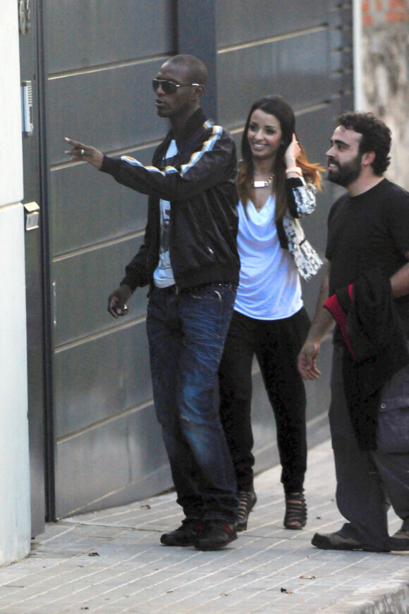 Eric Abidal et sa petite amie - Anniversaire de Cesc Fabregas a Barcelone le 4 mai 2013.