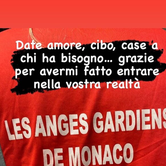 Le prince Emmanuel Philibert de Savoie lors d'une maraude avec les Anges Gardiens de Monaco, à Nice, le 31 janvier 2022.