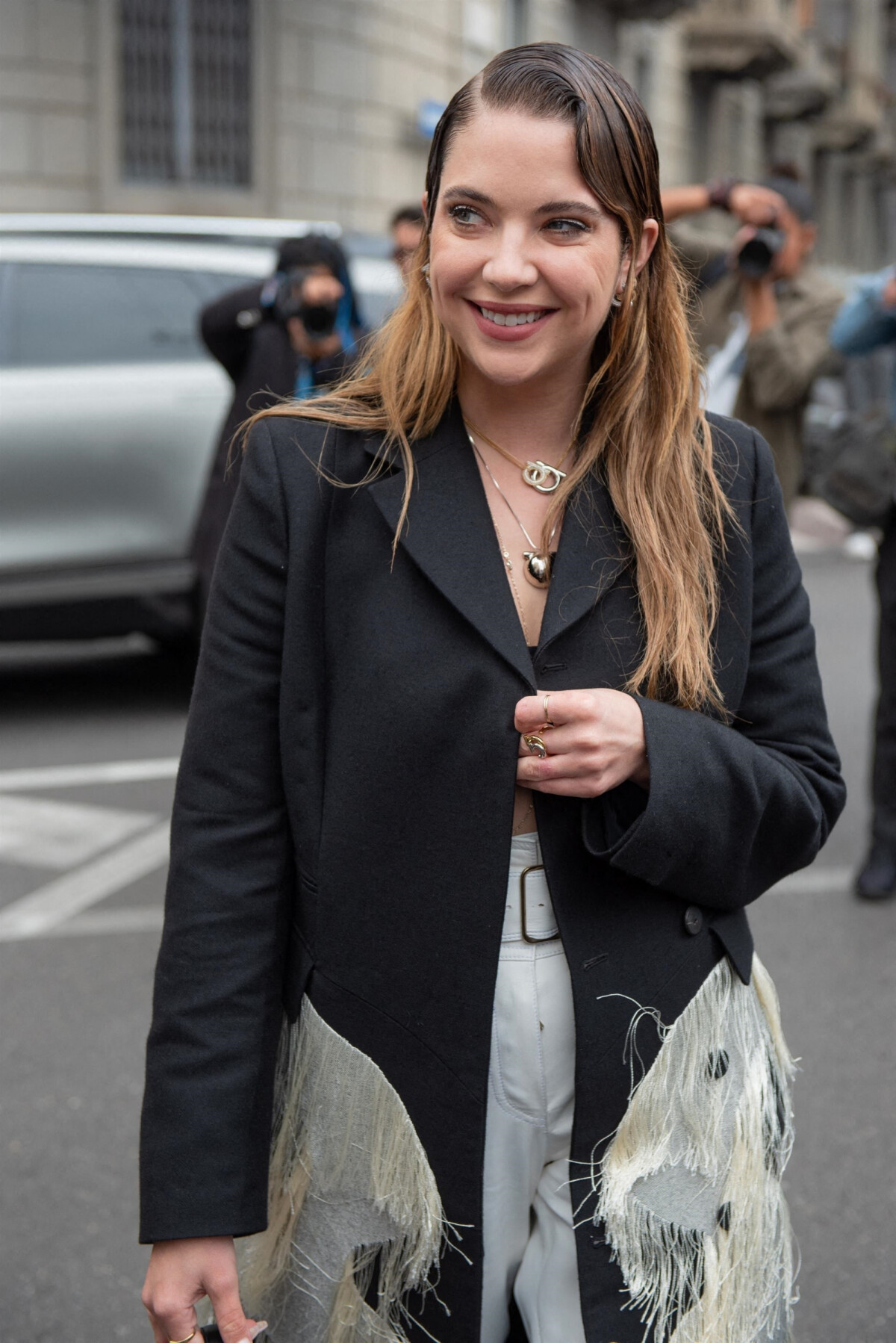 Photo : Ashley Benson arrive au défilé Salvatore Ferragamo lors de la