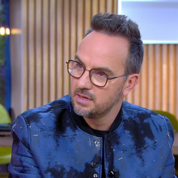 Jarry évoque la réaction de sa mère à l'annonce de son homosexualité