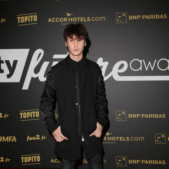 Nemo Schiffman (fils d'Emmanuelle Bercot) - 4ème cérémonie des Melty Future Awards au Grand Rex à Paris, le 6 février 2017. © Denis Guignebourg/Bestimage