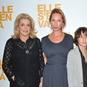 Catherine Deneuve, Emmanuelle Bercot ( realisatrice) et Nemo Schiffman - Premiere du film "Elle s'en va" au cinema Arlequin a Paris le 16 septembre 2013. 