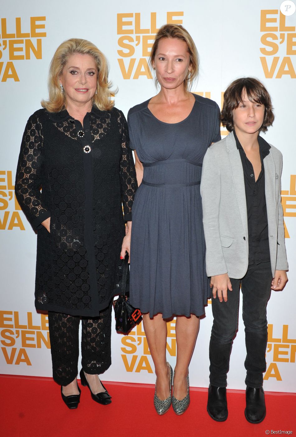 Catherine Deneuve, Emmanuelle Bercot ( realisatrice) et Nemo Schiffman - Premiere du film &quot;Elle s&#039;en va&quot; au cinema Arlequin a Paris le 16 septembre 2013.   