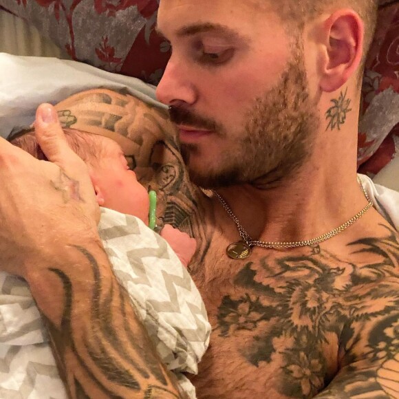 Photo souvenir de M.Pokora et son fils aîné Isaiah, sur Instagram en janvier 2022.