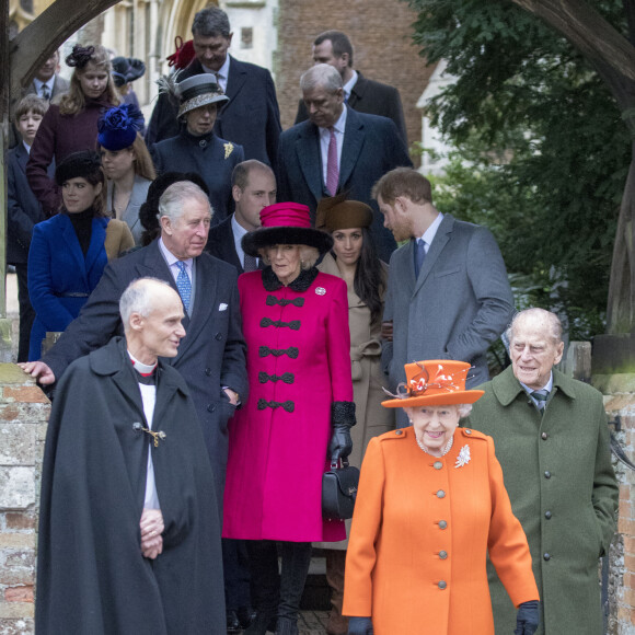 Kate Catherine Middleton, enceinte et le prince William, duc de Cambridge avec le prince Harry et sa fiancée Meghan Markle, Le prince Charles, prince de Galles et Camilla Parker Bowles, La reine Elisabeth II et le prince Philip Duc d'Édimbourg - La famille royale d'Angleterre arrive à l'église St Mary Magdalene pour la messe de Noël à Sandringham le 25 décembre 2017