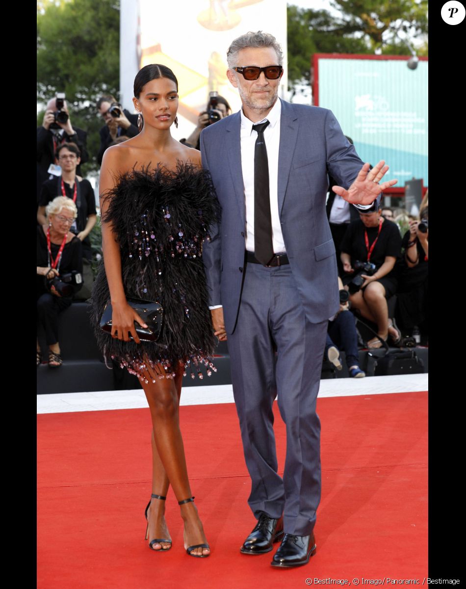 Vincent Cassel et sa femme Tina Kunakey - Red carpet pour le film "J'accuse!" lors du 76ème festival du film de venise, la Mostra le 30 Août 2019. © Imago/ Panoramic / Bestimage