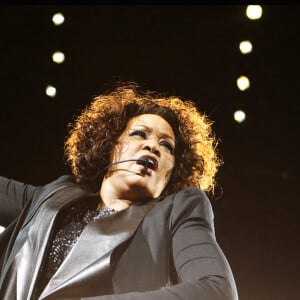 Whitney Houston en concert à la Globe Arena de Stockholm.