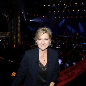 Exclusif - Anne-Elisabeth Lemoine - Backstage de l'enregistrement de l'émission "Symphonie pour la Vie, Spéciale Pièces jaunes" au Théâtre national de l'Opéra Comique à Paris, qui sera diffusée le 10 février sur France 3. © Dominique Jacovides / Bestimage
