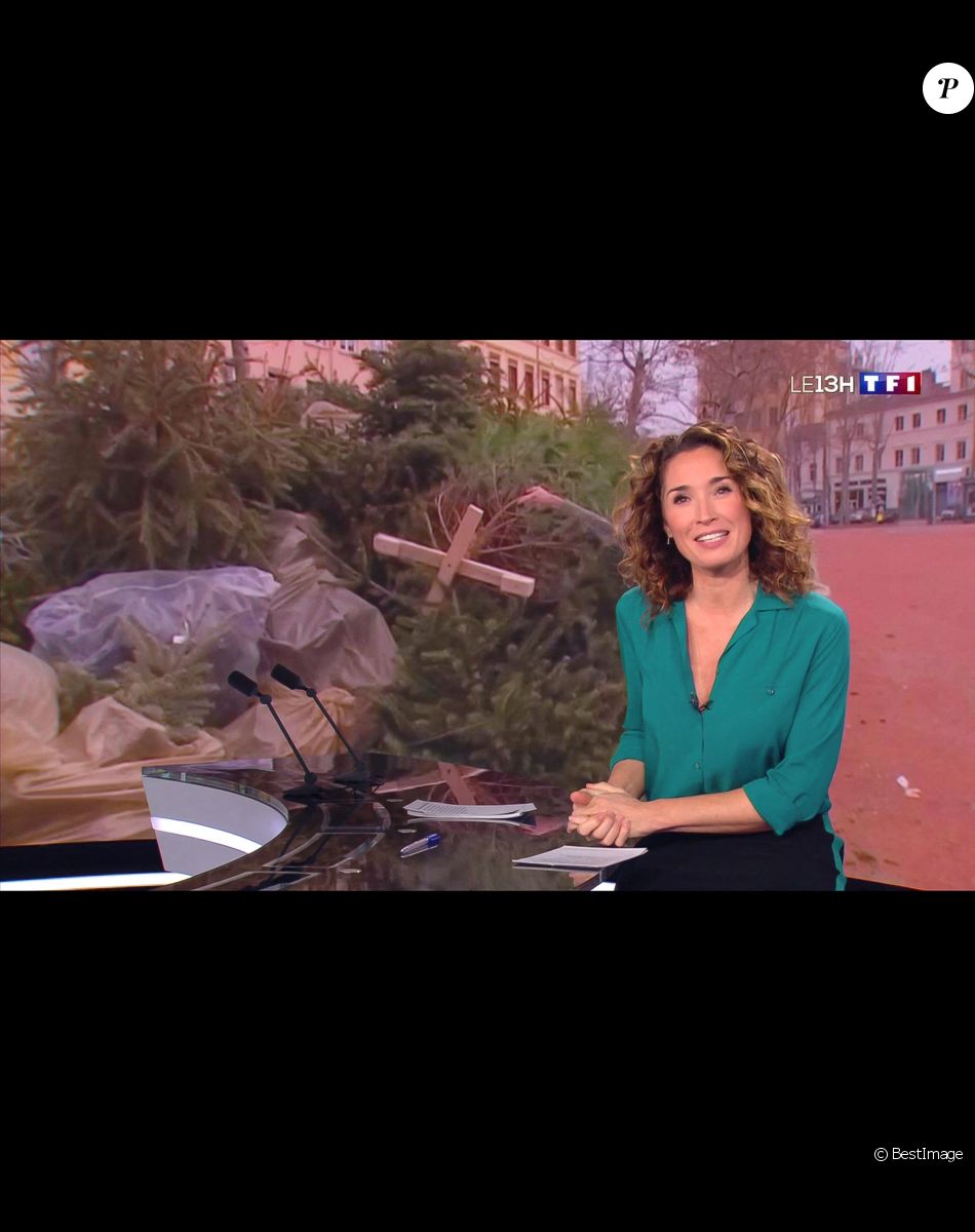 Illustration du 1er journal de 13H présenté par Marie-Sophie Lacarrau et diffusé sur TF1 en direct , Paris