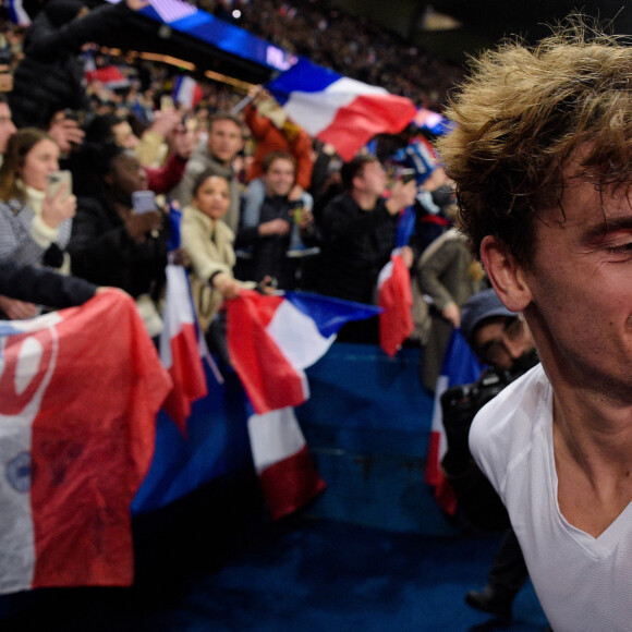 Antoine Griezmann (7 France) Supporters de l'équipe de France ambiance lors du match de football de qualification pour la Coupe du monde 2022 entre la France et le Kazakhstan au stade Parc des Princes à Paris, France, le 13 novembre 2021. La France a gagné 8-0. © Federico Pestellini/Panoramic/Bestimage