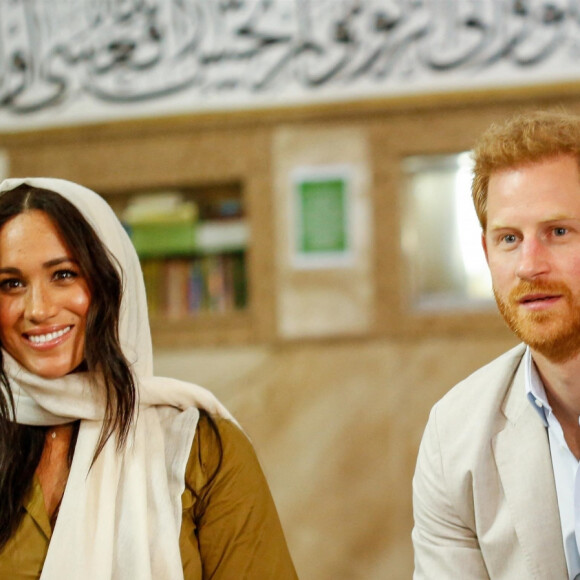 Le prince Harry, duc de Sussex, et Meghan Markle, duchesse de Sussex, visitent la mosquée Auwa dans le quartier de Bo Kaap dit "Cape Malay" au Cap, Afrique du Sud, le 24 septembre 2019.