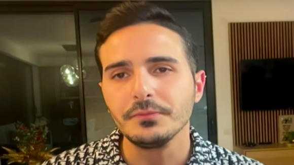 Simon Leviev (L'arnaqueur de Tinder) sort du silence : "Je ne suis pas une fraude"