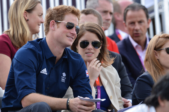 Le prince Harry et la princess Eugenie d'York aux Jeux Olympiques de Londres en 2012.