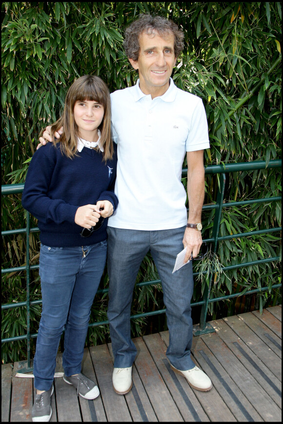 Alain Prost et sa fille Victoria à Roland-Garros en 2009.