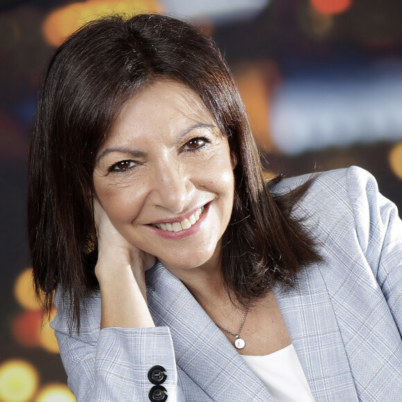 Rendez-vous avec Anne Hidalgo lors de l'enregistrement de l'émission "Chez Jordan". Le 17 février 2022 © Cédric Perrin / Bestimage 