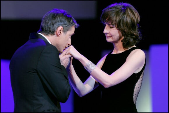 Antoine de Caunes et Valérie Lemercier à la 31e cérémonie des César en 2006. 