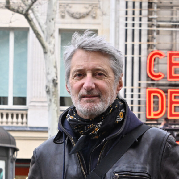 Antoine de Caunes sera le maître de cérémonie de la 47ème cérémonie des César à l'Olympia, le 25 février 2022. Paris. Le 24 février 2022. © Lionel Urman / Panoramic / Bestimage